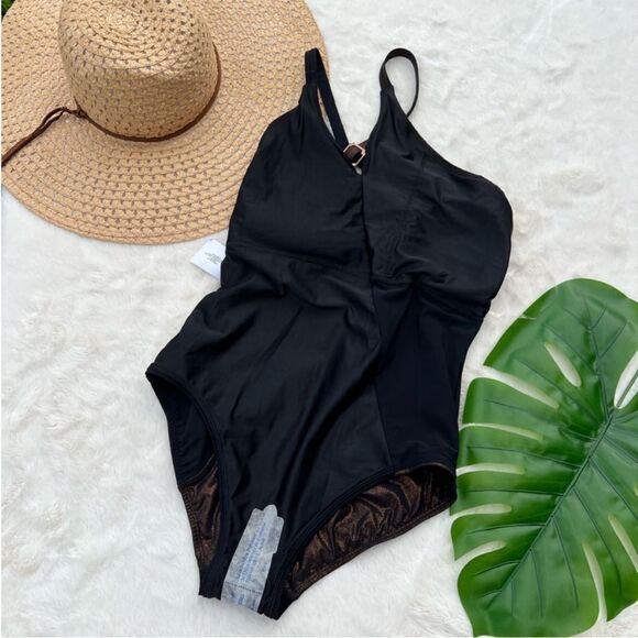 Amoressa by Miraclesuit Lunar Eclipse Horizon One Shoulder Swimsuit - Picture 9 of 11